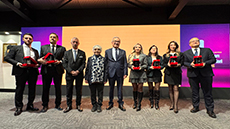 Yal�t�m Sekt�r� Ba�ar� �d�lleri'26 Sahiplerine T�renle Takdim Edildi